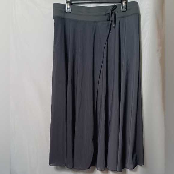 HALARA Women's Gray Midi Faux Wrap Skort. Size XL - Picture 6 of 14